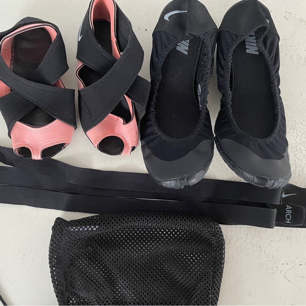 Pink/Black Nike Studio Wraps